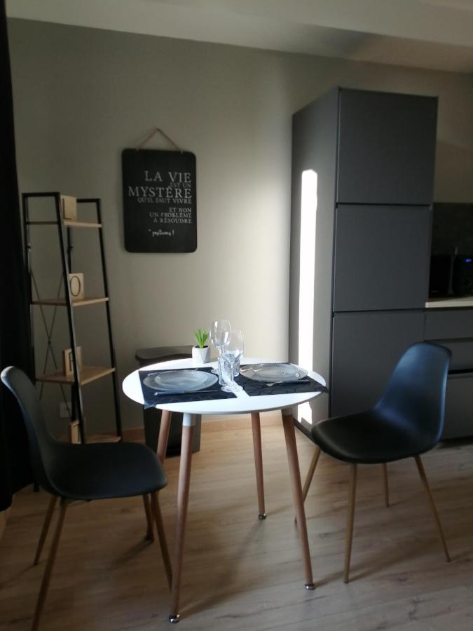 Charmant Appartement Muret Centre Exteriör bild